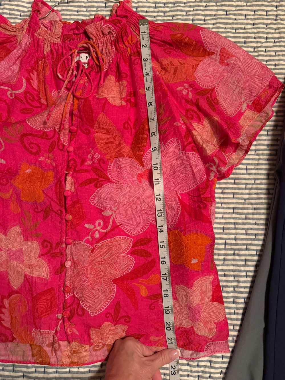 Bright Pink Floral Blouse - Picture 9 of 9